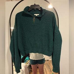 American Eagle Women’s Quarter Zip Sweater Cropped Small Green